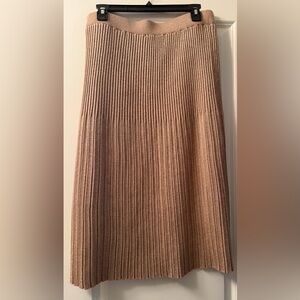 Commense ~ Beautiful Shimmering Tan Ribbed Knit A-Line Skirt